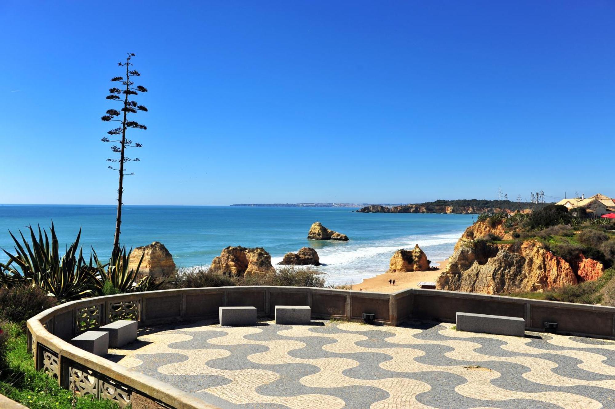 Bnb Homes Praia Da Rocha Beach Bright Apartment 50 M Away From The Ocean 波尔蒂芒 外观 照片