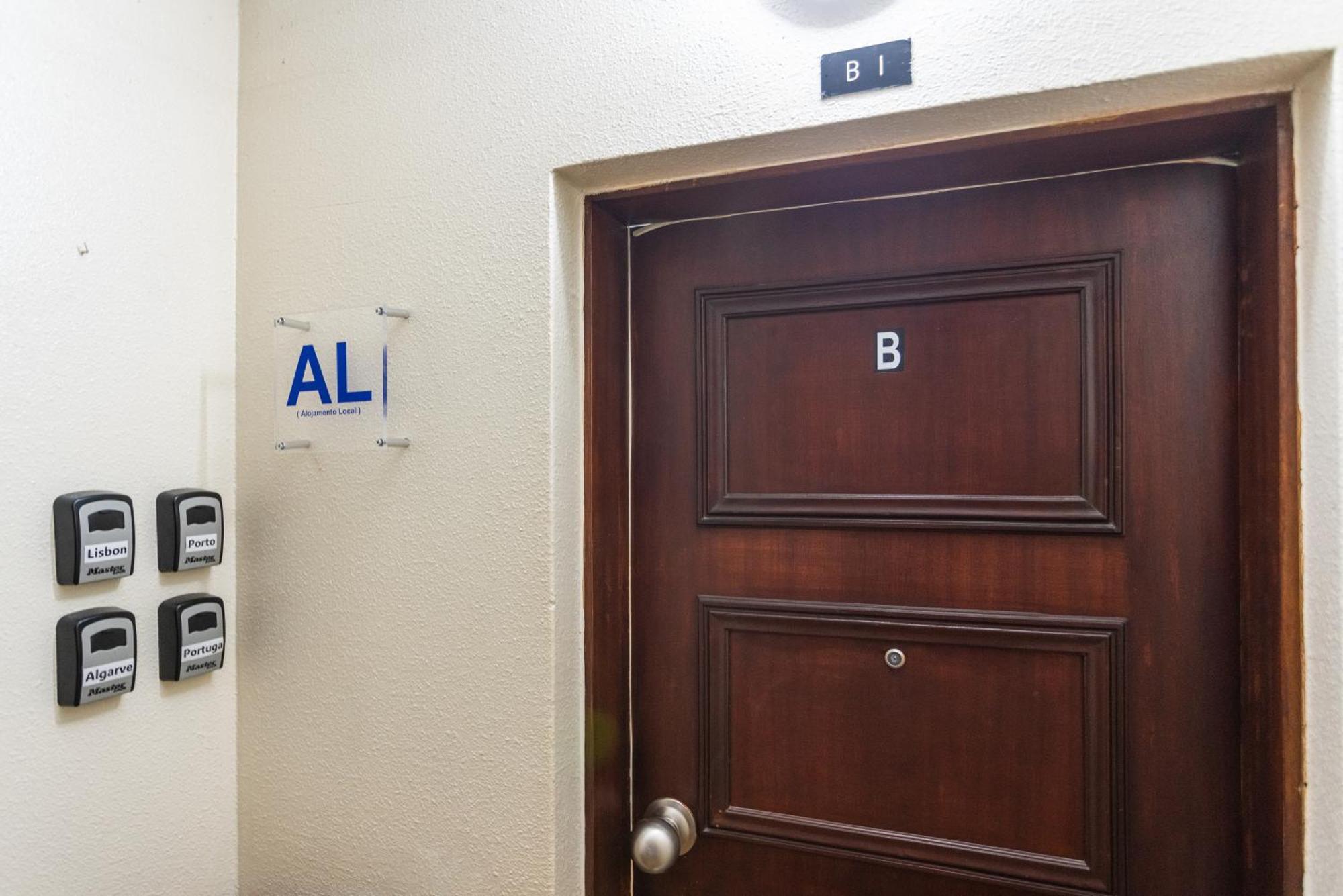 Bnb Homes Praia Da Rocha Beach Bright Apartment 50 M Away From The Ocean 波尔蒂芒 外观 照片