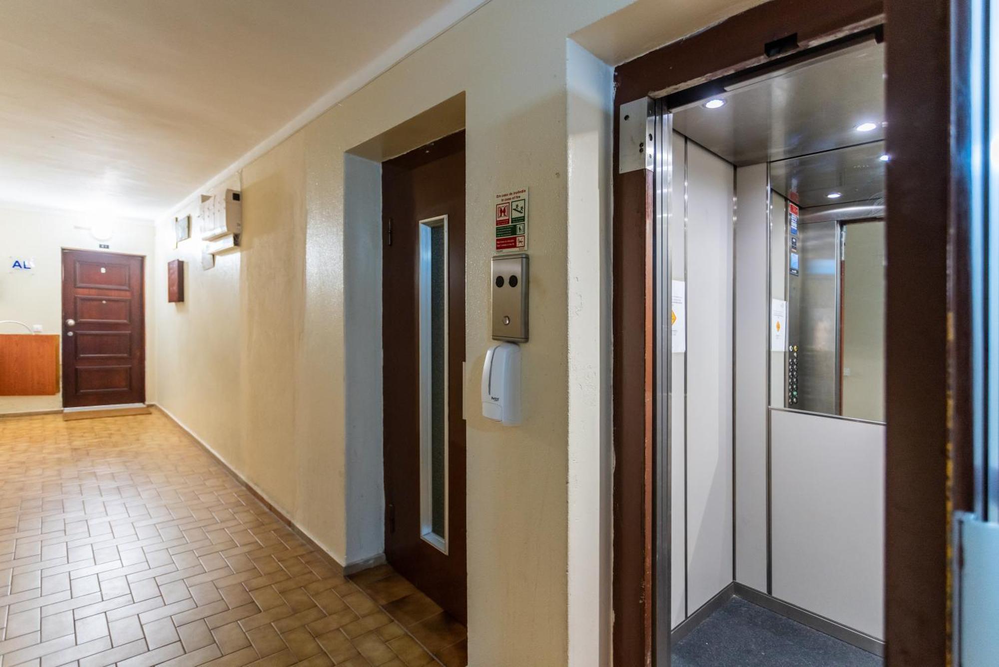 Bnb Homes Praia Da Rocha Beach Bright Apartment 50 M Away From The Ocean 波尔蒂芒 外观 照片